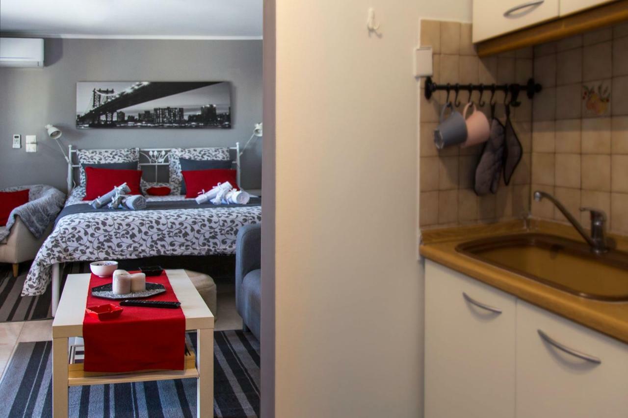 'Romeo & Juliet' Cozy Apartment With Breathtaking View Афины Экстерьер фото