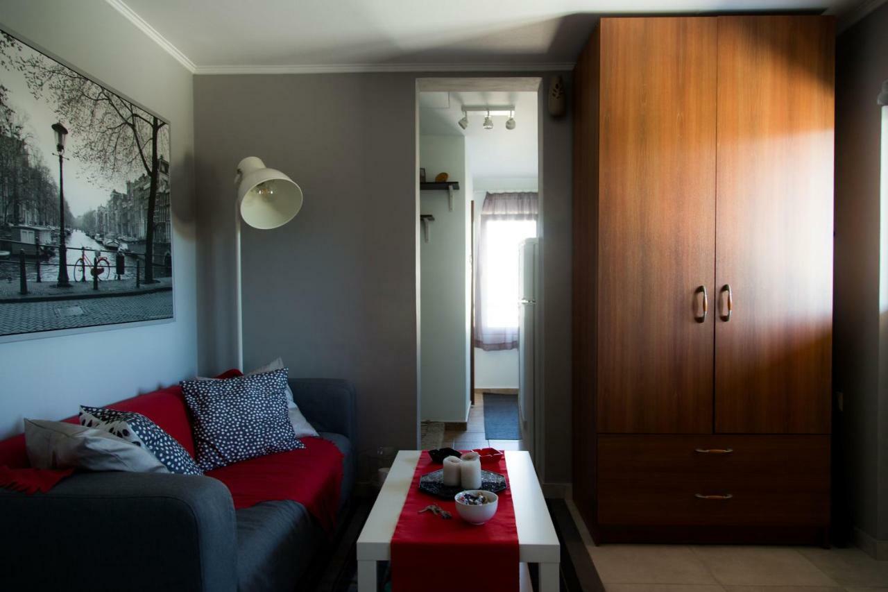 'Romeo & Juliet' Cozy Apartment With Breathtaking View Афины Экстерьер фото